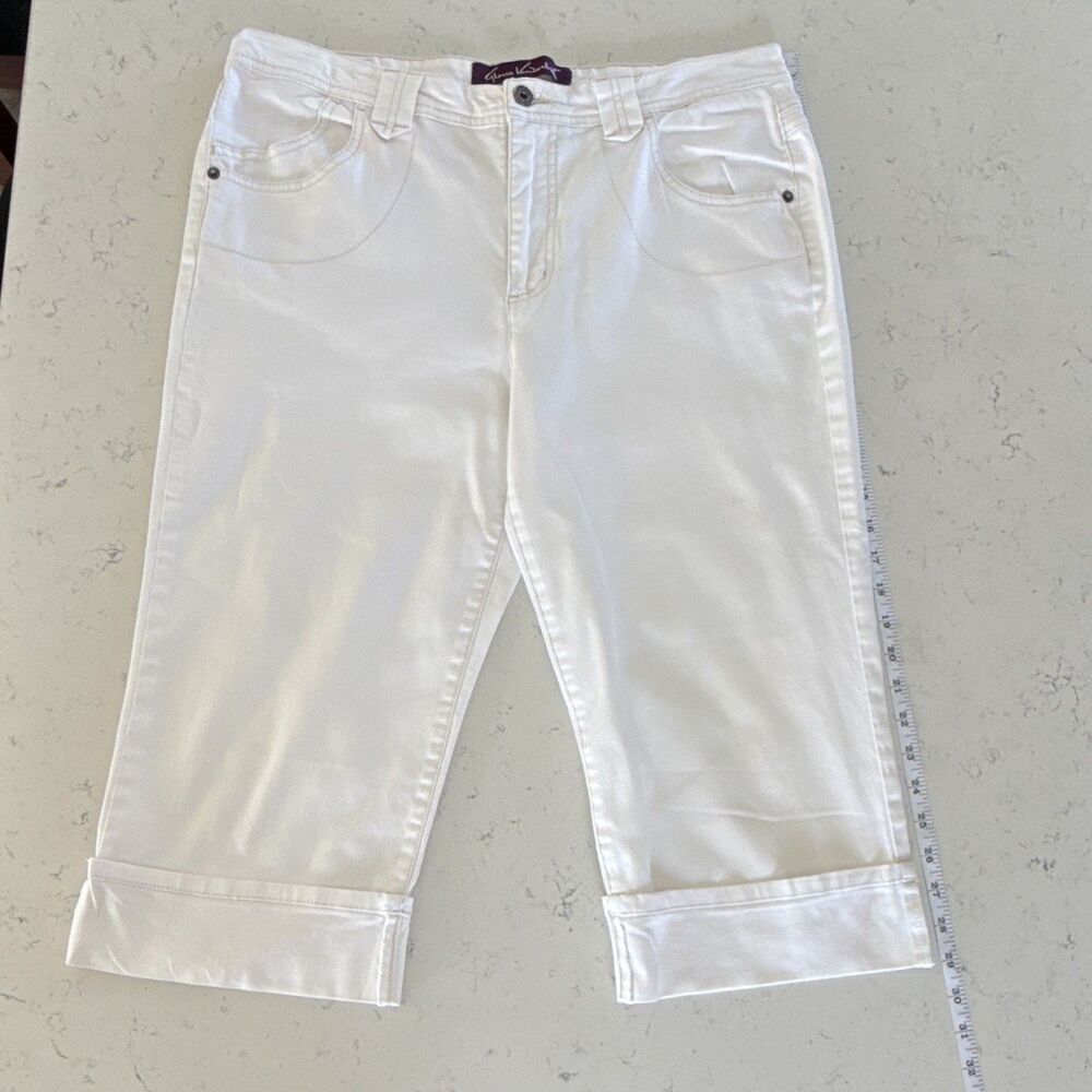 Gloria Vanderbilt Women's Size 14 Denim Capris Jeans White